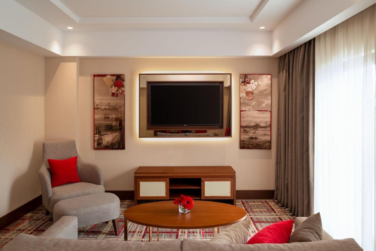 Moevenpick Hotel Istanbul Asia Airport Exterior foto Living room